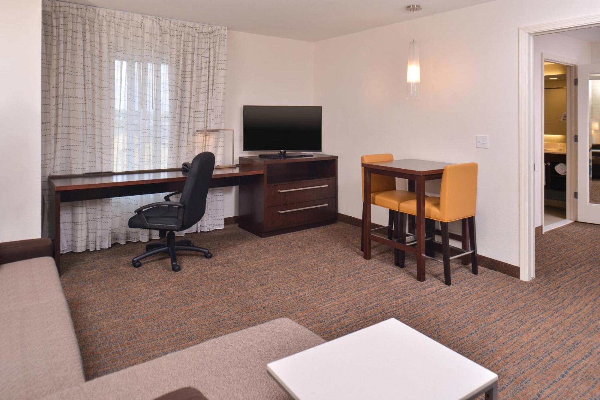 Residence Inn By Marriott Cedar Rapids South Exterior foto